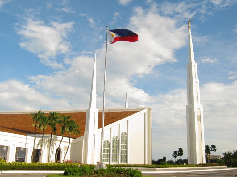 manila philippines temple with philippine flag